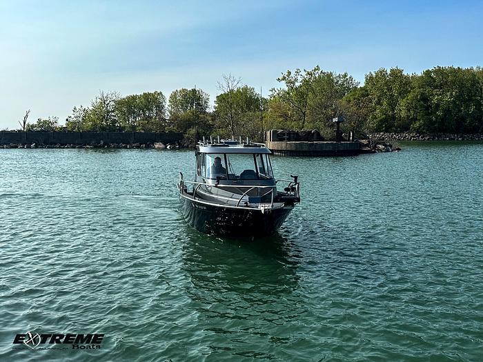 Used 2022 Extreme Boats 795 Walk Around 26'