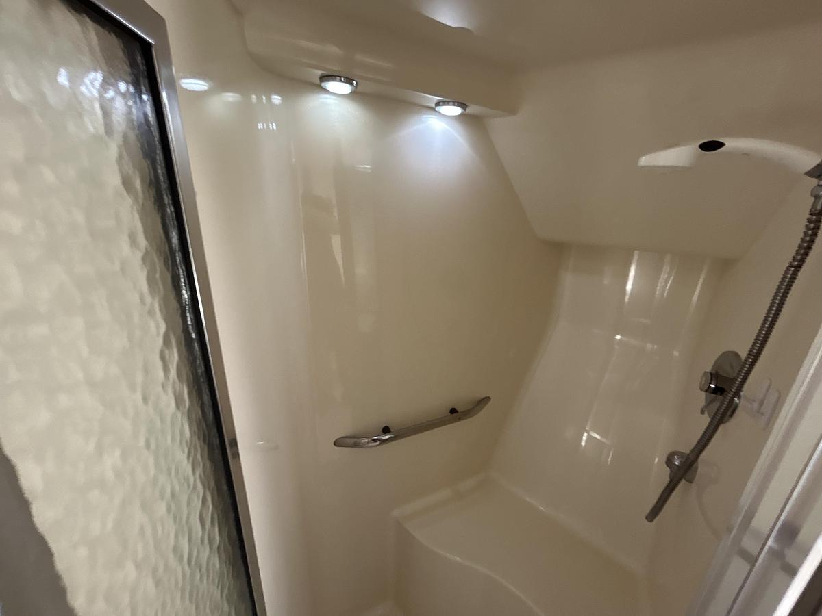 Used 1993 Sea Ray 440 Sundancer