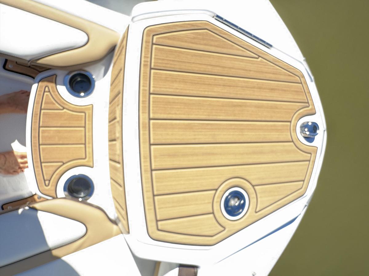 Used 2023 Yamaha 252 SD