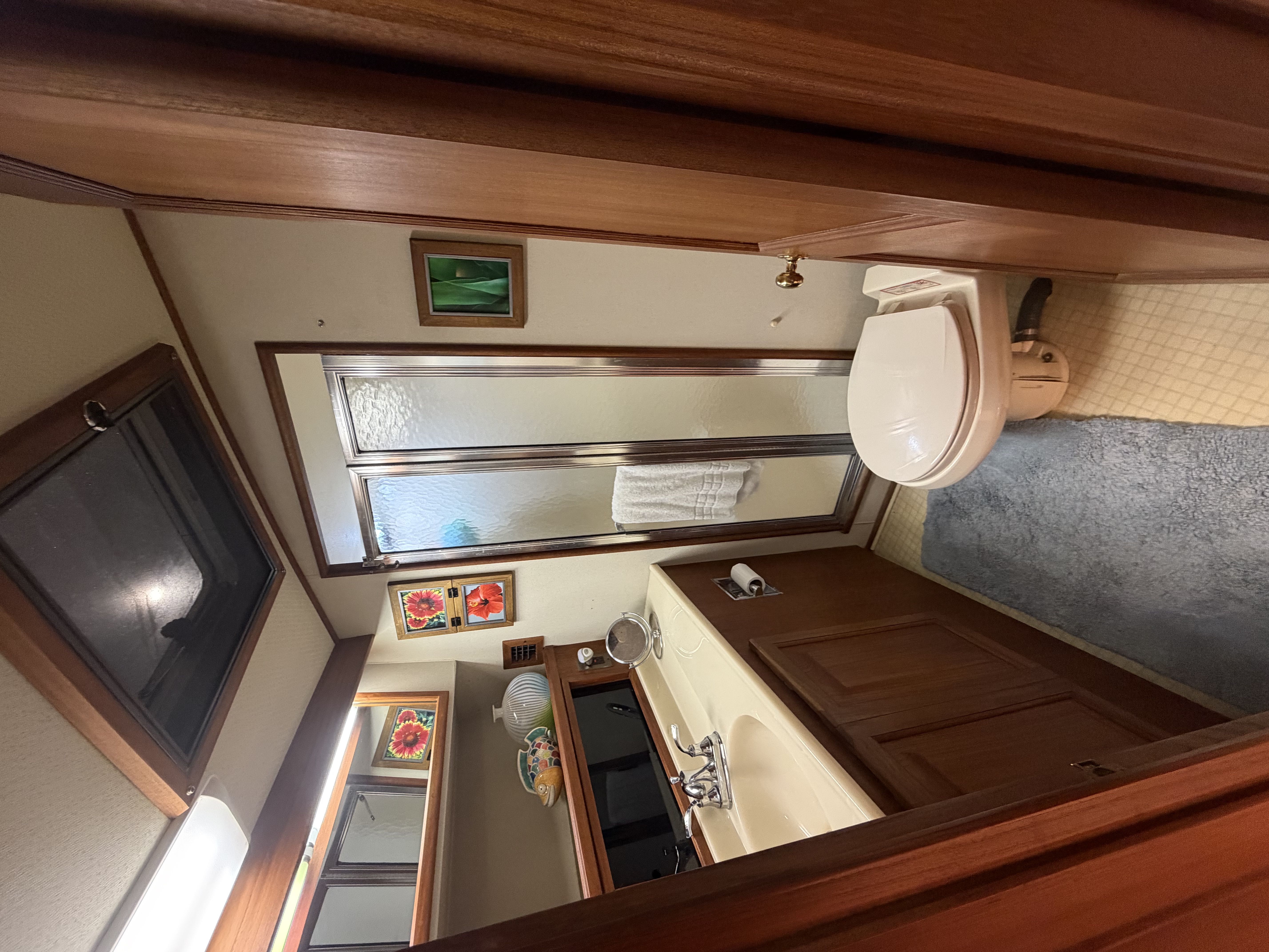 Used 1986 Viking 48 Motor Yacht