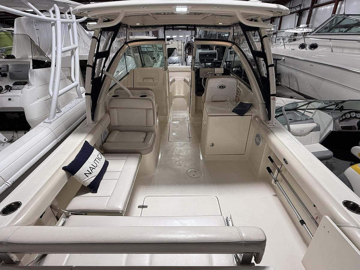 Used 2014 Pursuit 265 DC