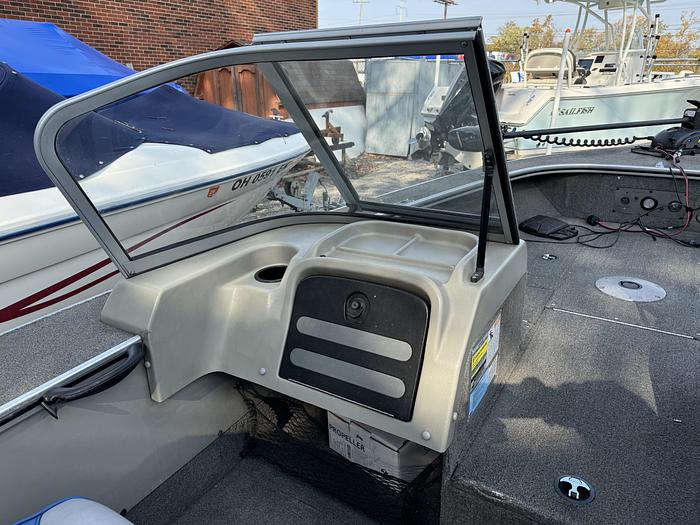 Used 2004 Alumacraft 185 Tourament Sport