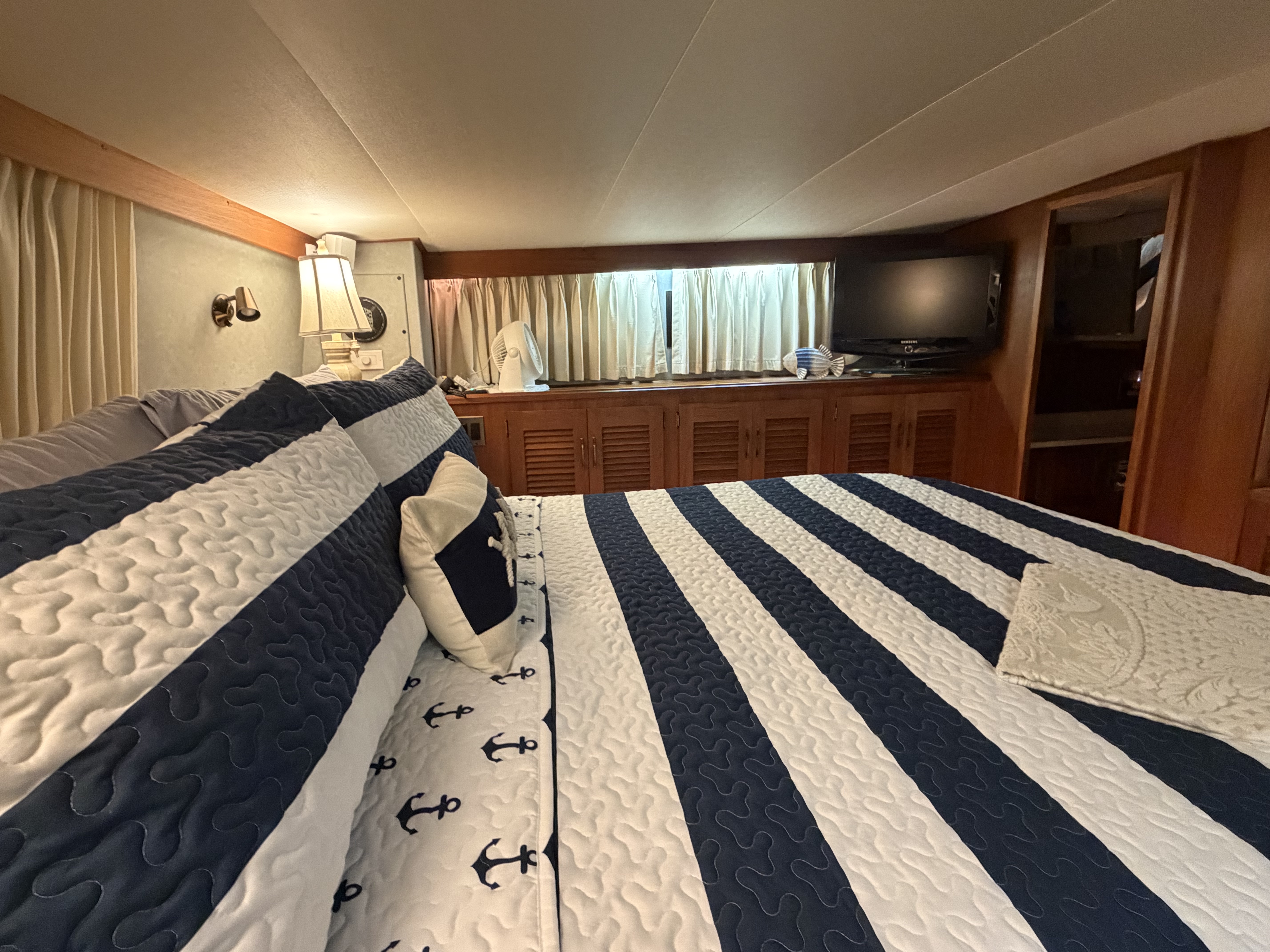 Used 1986 Viking 48 Motor Yacht