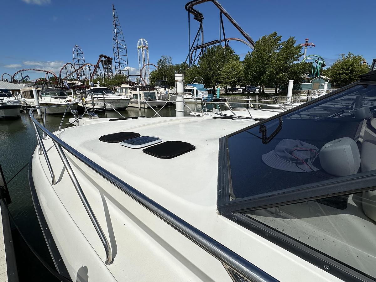 Used 1990 Silverton 34 Express