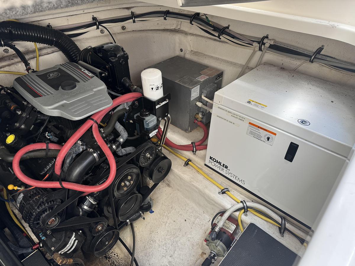 Used 2009 Chaparral 350 Signature