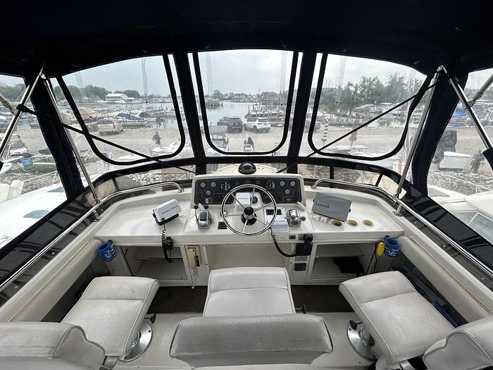 Used 1990 Silverton  40 Motor Yacht