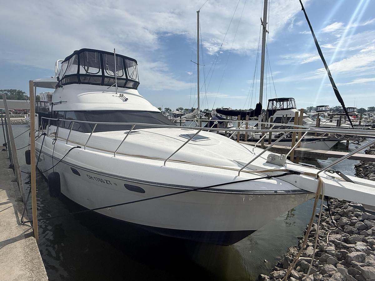 Used 1992 Silverton  41 Aft Cabin Motor Yacht