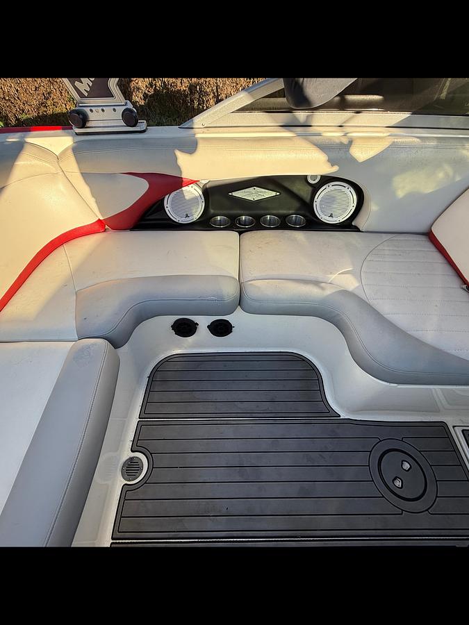 Used 2008 Mastercraft XStar 23'