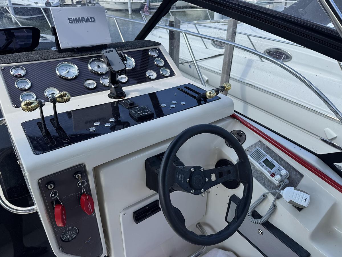 Used 1990 Silverton 34 Express