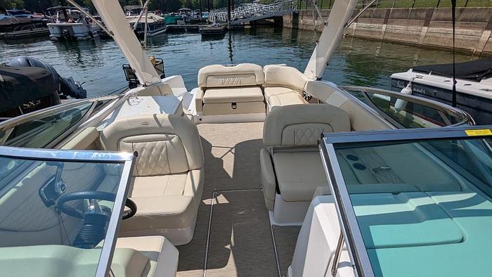 Used Regal 26 FasDeck