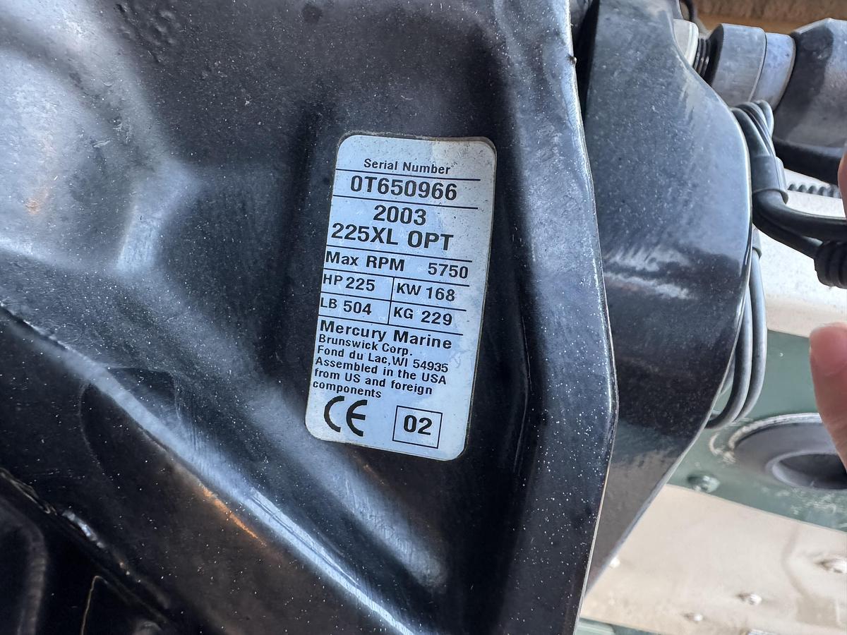 Used 2003 Crestliner 202 Tourament Side Console