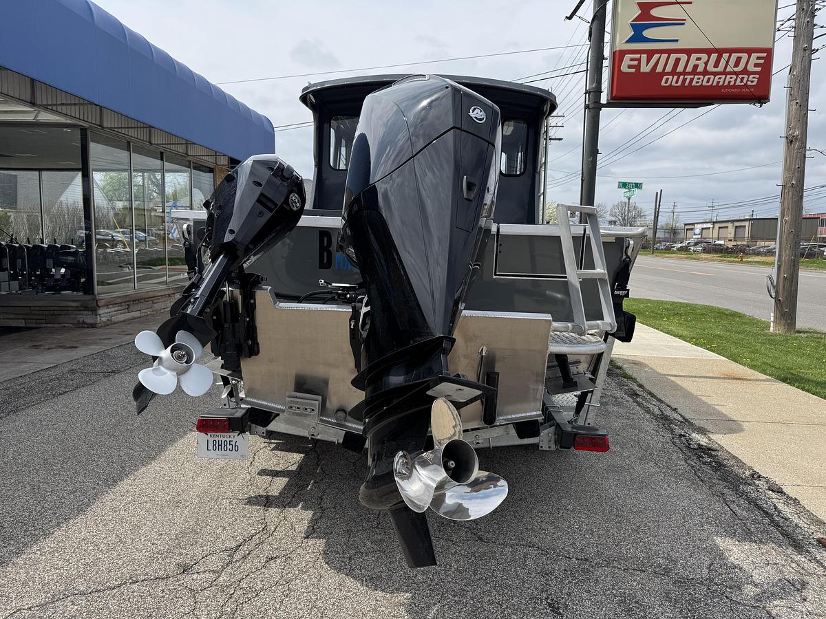 Used 2025 Hewescraft 240 Pacific Cruiser Hardtop