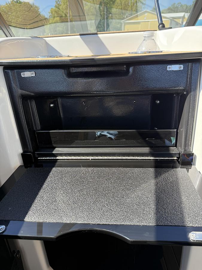 Used 2023 Yamaha 252 SD