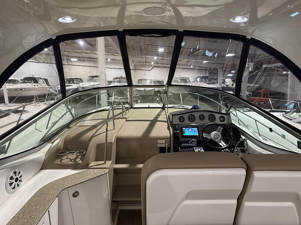 Used 2017 Sea Ray 330 Sundancer