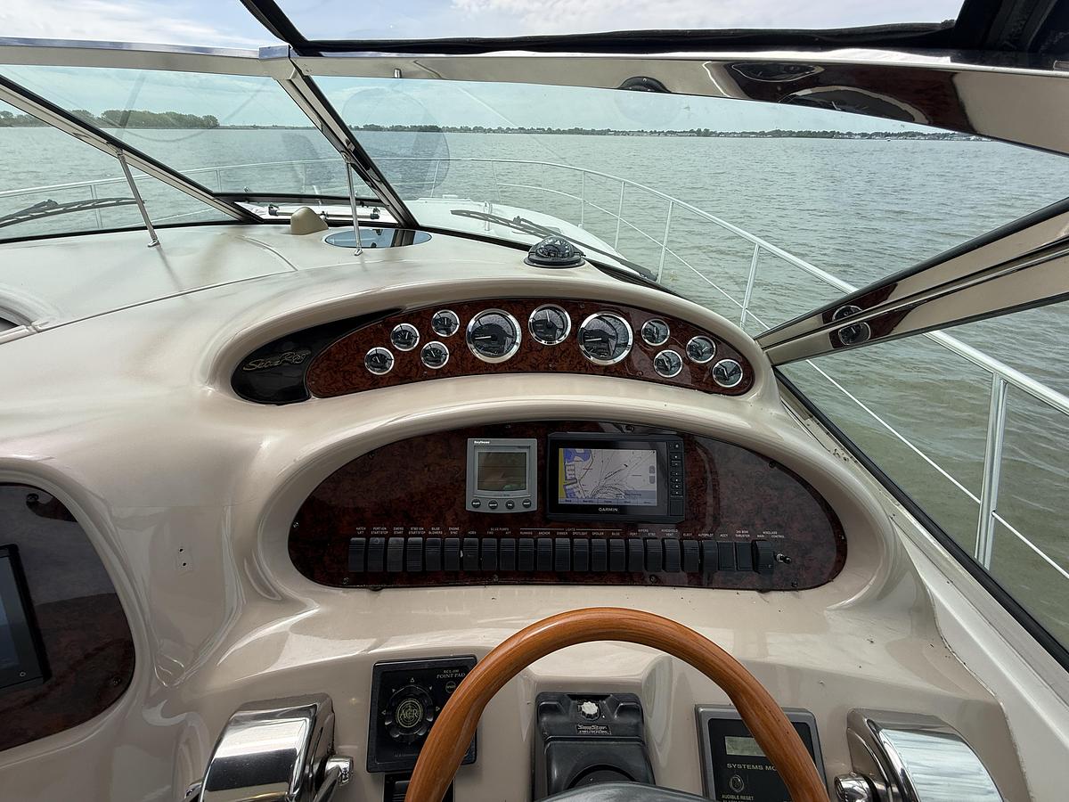 Used 2000 Sea Ray 410 Sundancer
