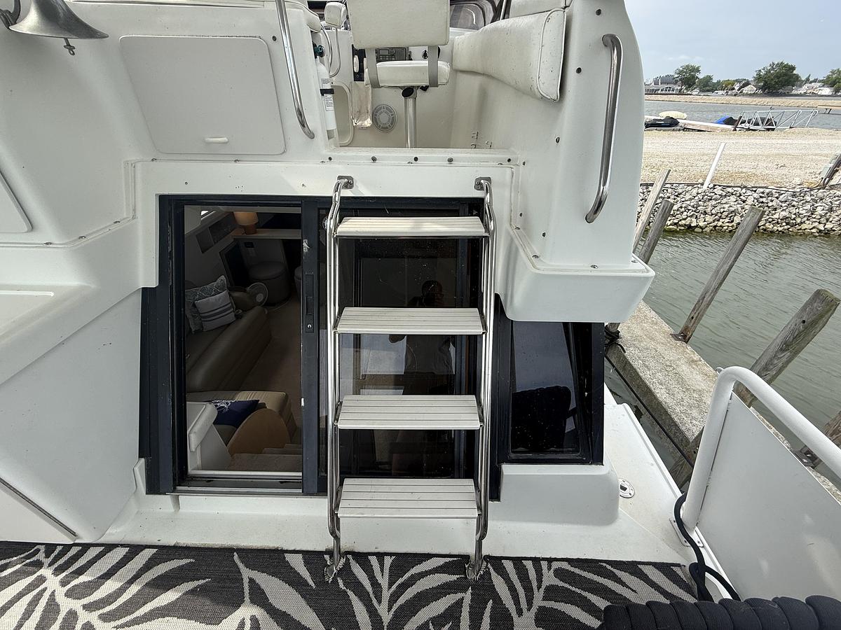 Used 1992 Silverton  41 Aft Cabin Motor Yacht