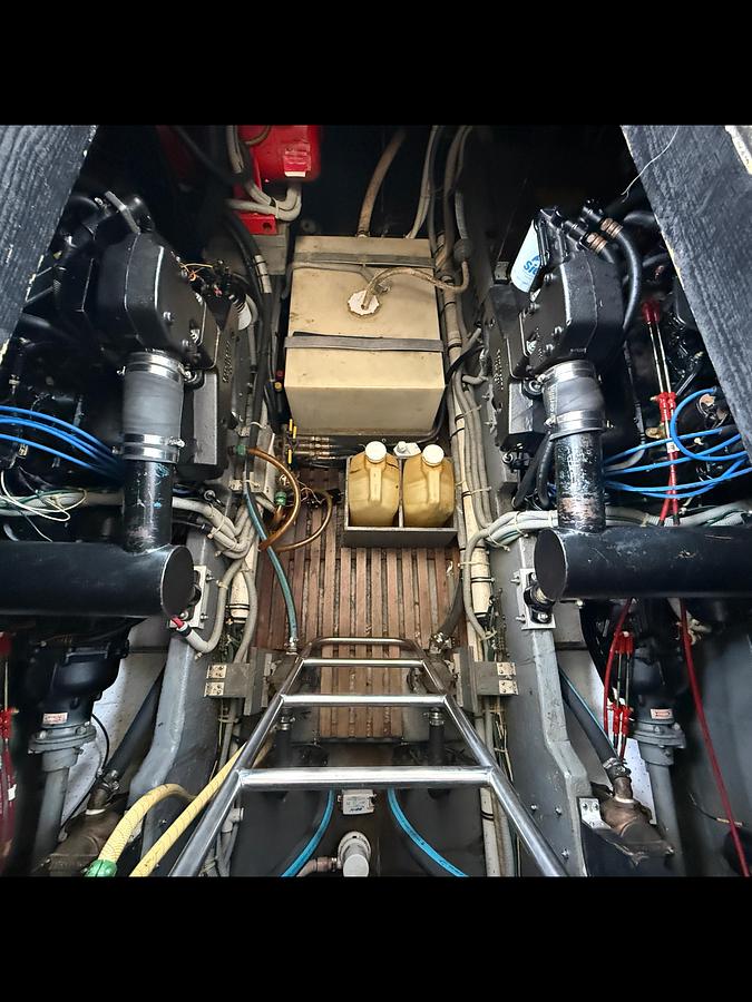 Used 1986 Sea Ray 410 Sundancer