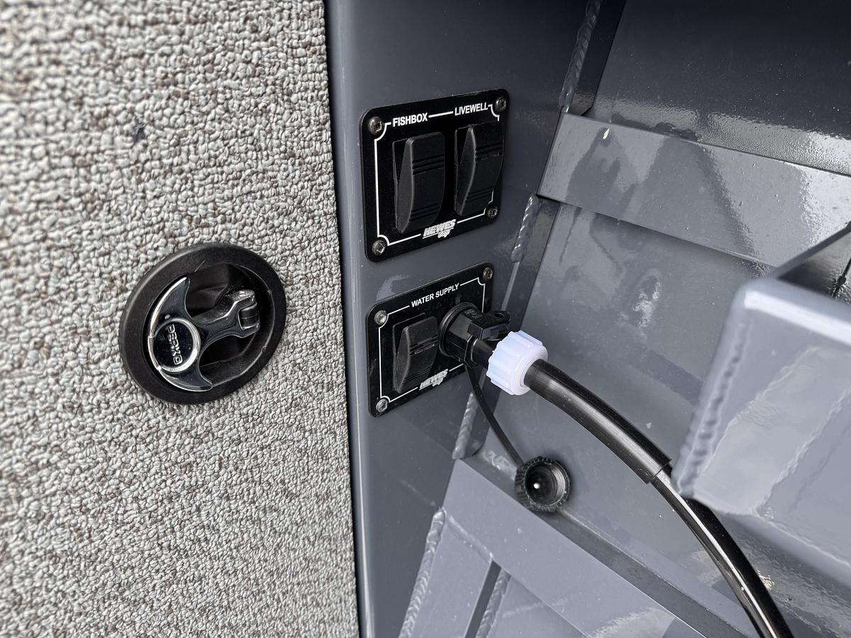 Used 2025 Hewescraft 240 Pacific Cruiser Hardtop