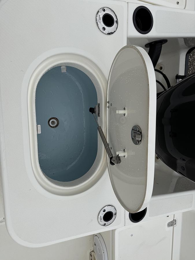 Used 2013 Boston Whaler 210 Montauk