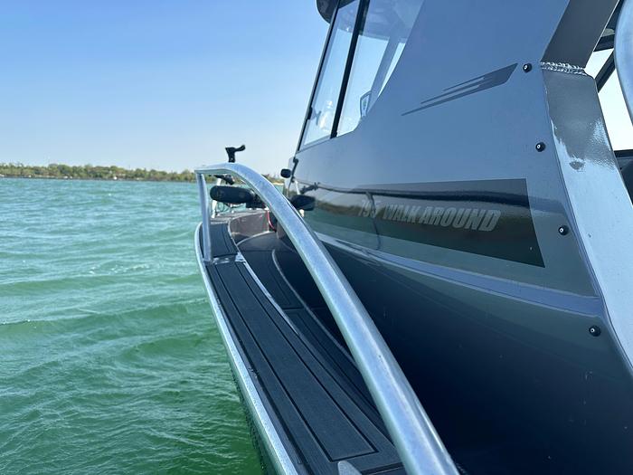 Used 2022 Extreme Boats 795 Walk Around 26'