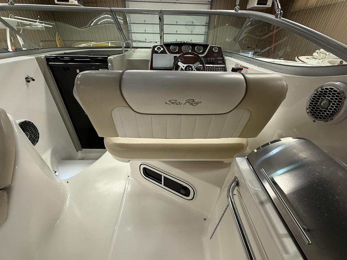 Used 2012 Sea Ray 280 Sundancer