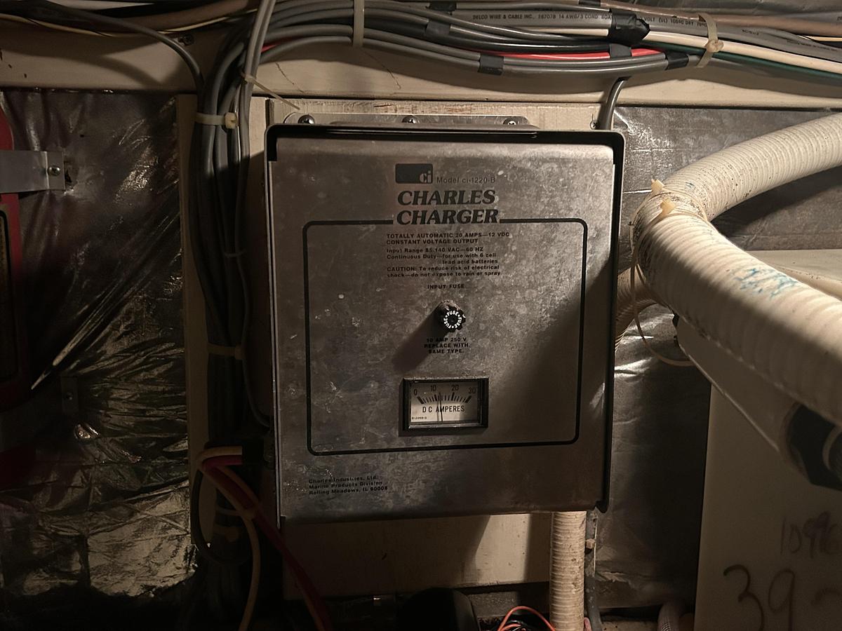 Used 1987 Chris-Craft 362 Catalina