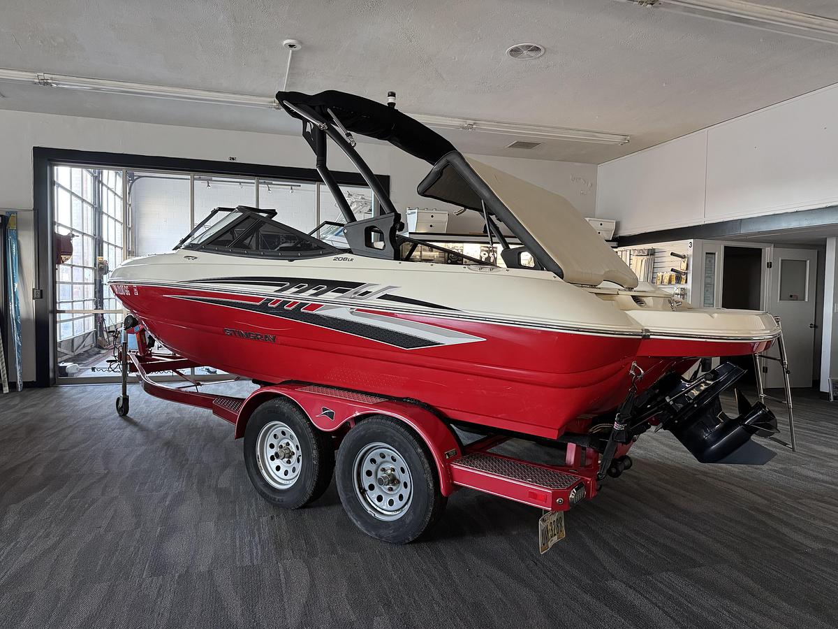 Used 2021 Stingray 205 LS