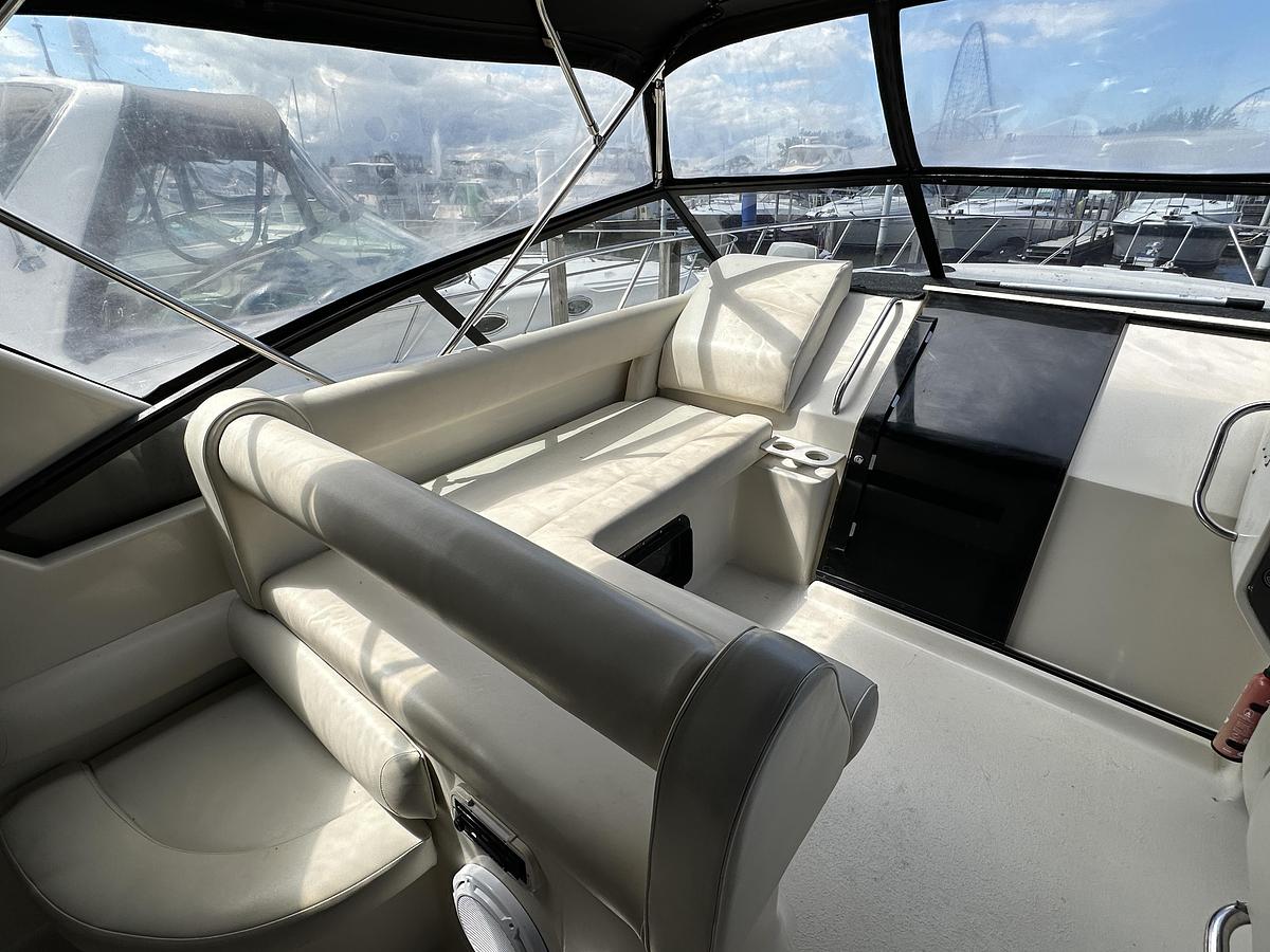 Used 1990 Silverton 34 Express