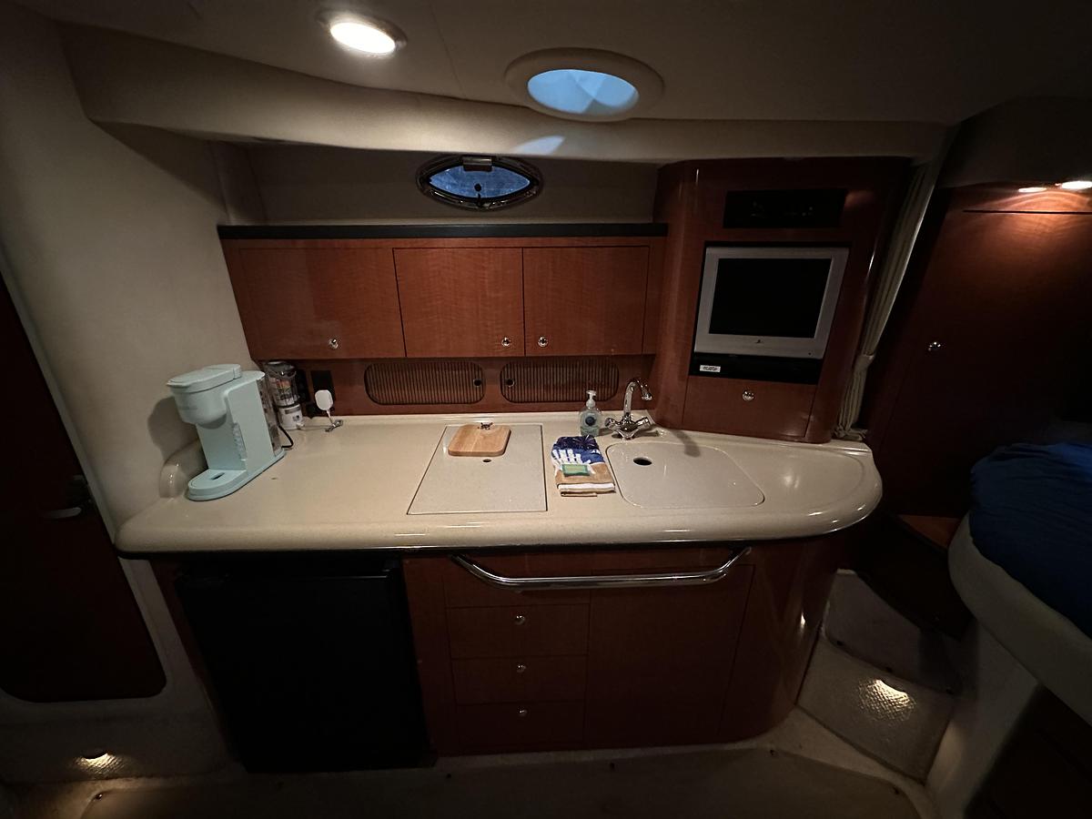 Used 2004 Sea Ray 340 Sundancer