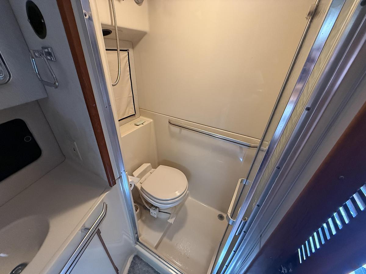 Used 1986 Sea Ray 410 Sundancer