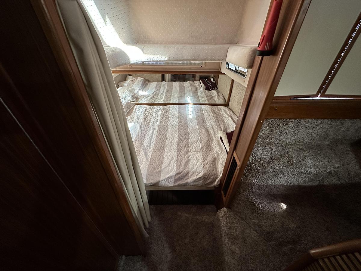 Used 1987  Sea Ray 340 Sundancer