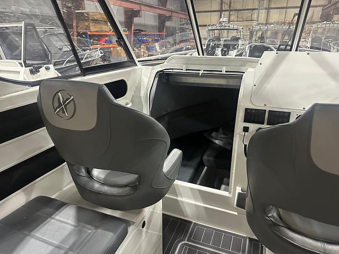 2024 Extreme Boats 795 Walk Around