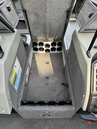 Used 2004 Alumacraft 185 Tourament Sport