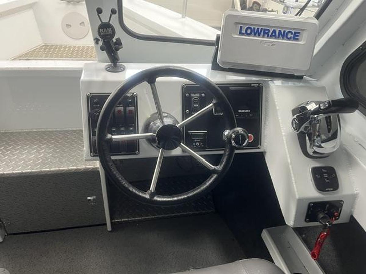Used 2020 Hewescraft 240 Ocean Pro