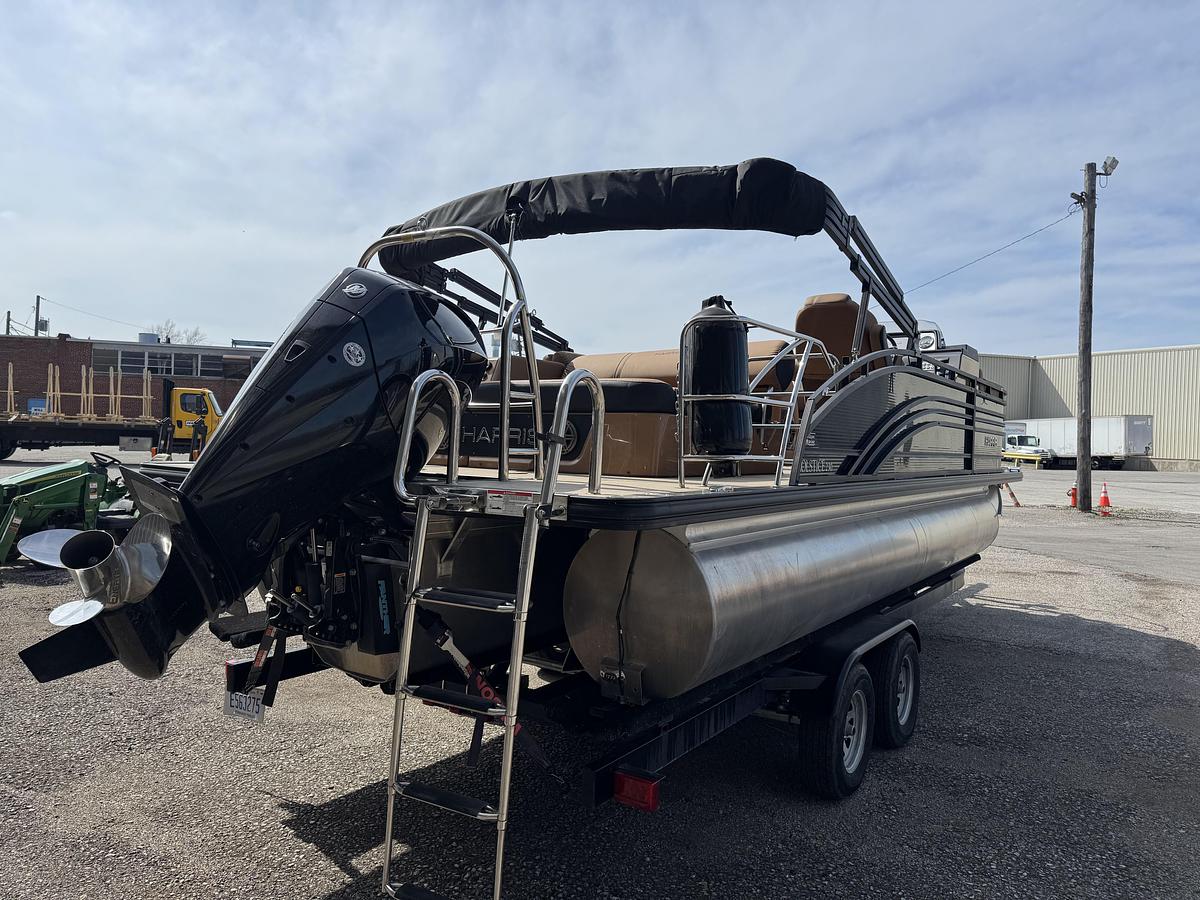 Used 2022 Harris  230 Solstice