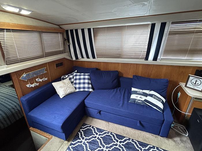Used 1990 Silverton  40 Motor Yacht