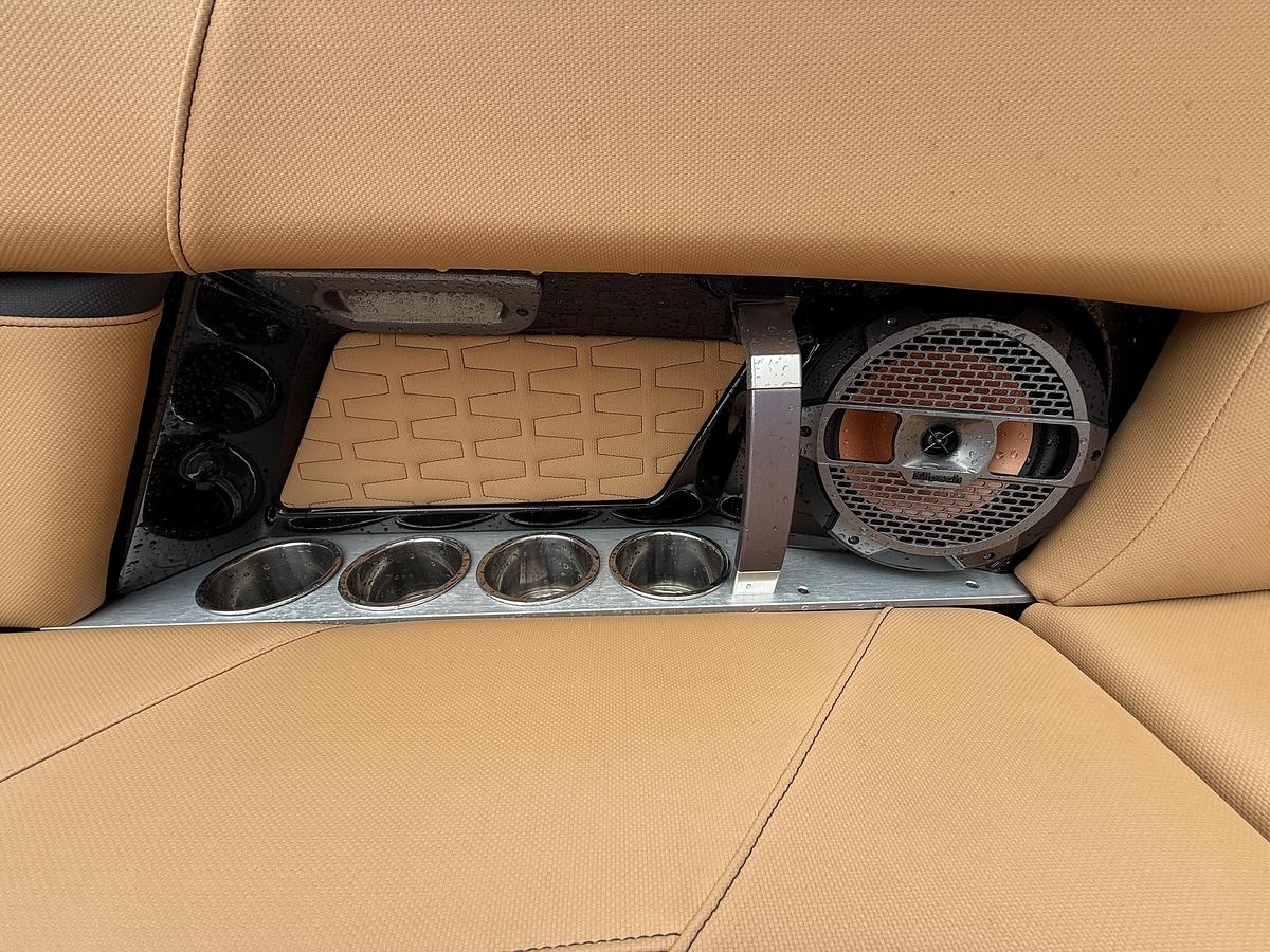 Used 2021 MasterCraft X26