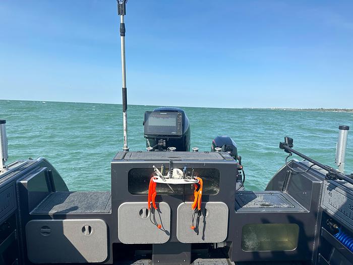 Used 2022 Extreme Boats 795 Walk Around 26'