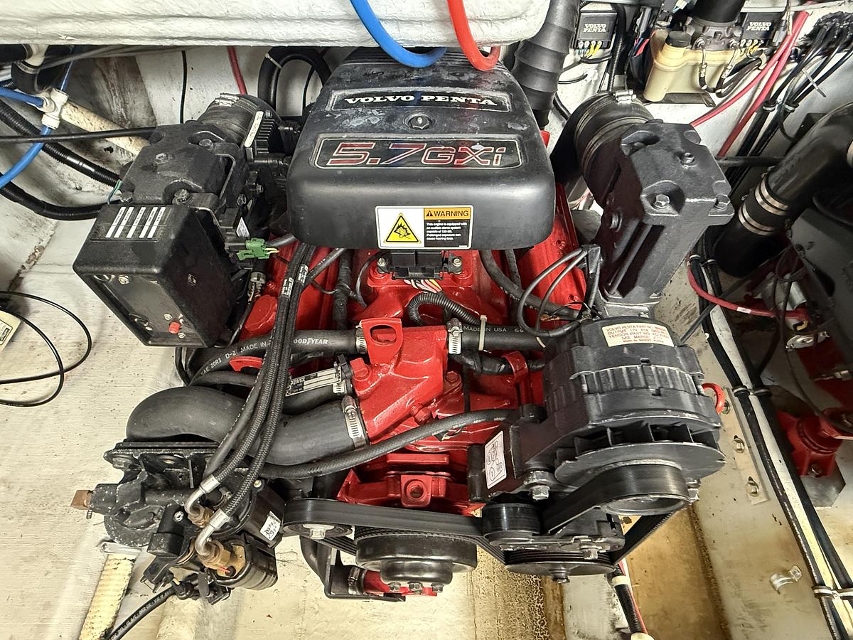 Used 2001 Doral 330 SE