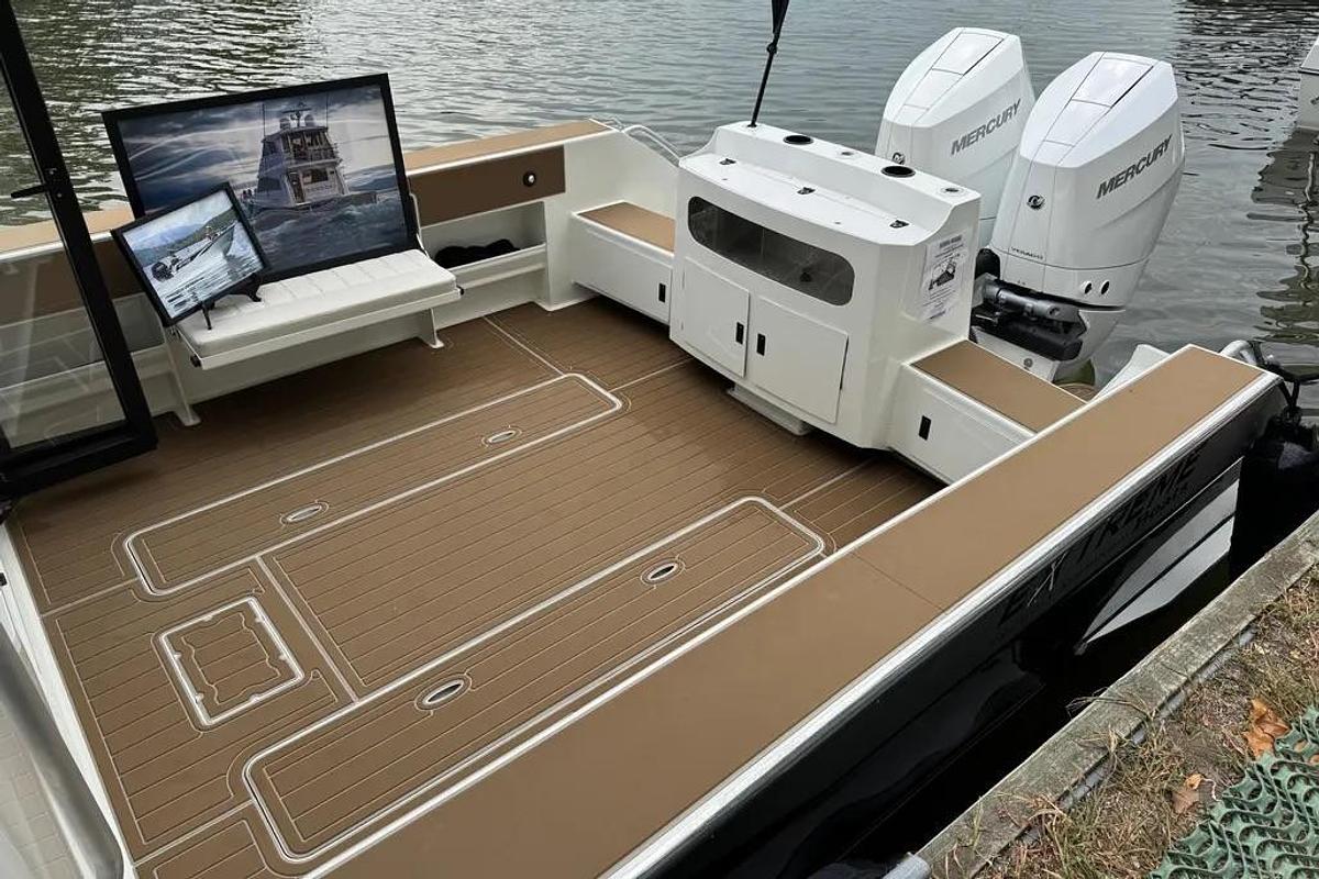 2025 Extreme Boats 986 Game King