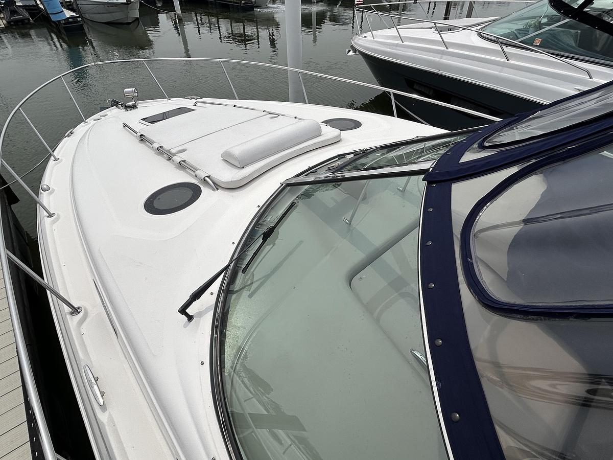 Used 2005 Sea Ray 320 Sundancer