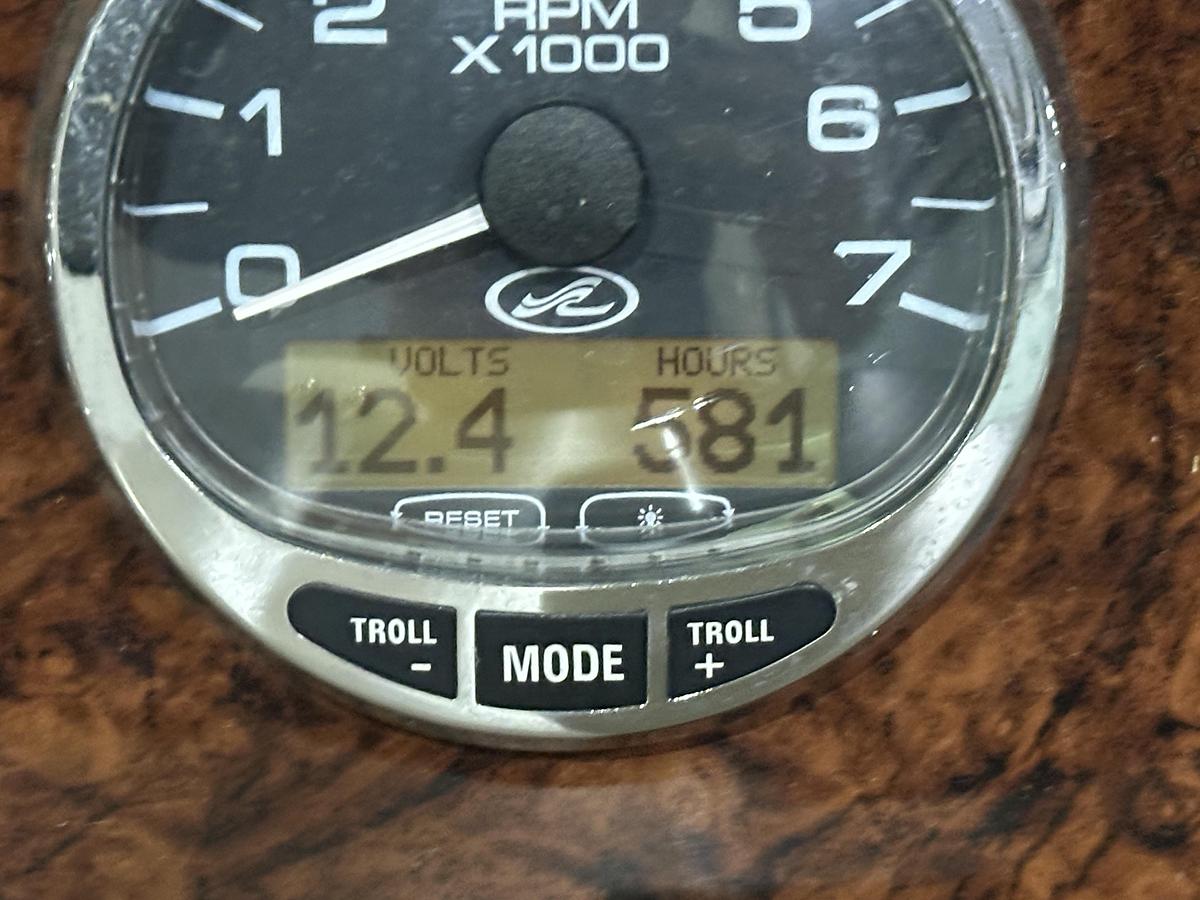 Used 2004 Sea Ray 340 Sundancer