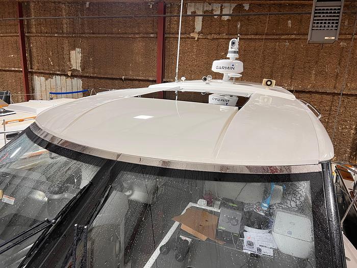 Used 2018 Carver C37