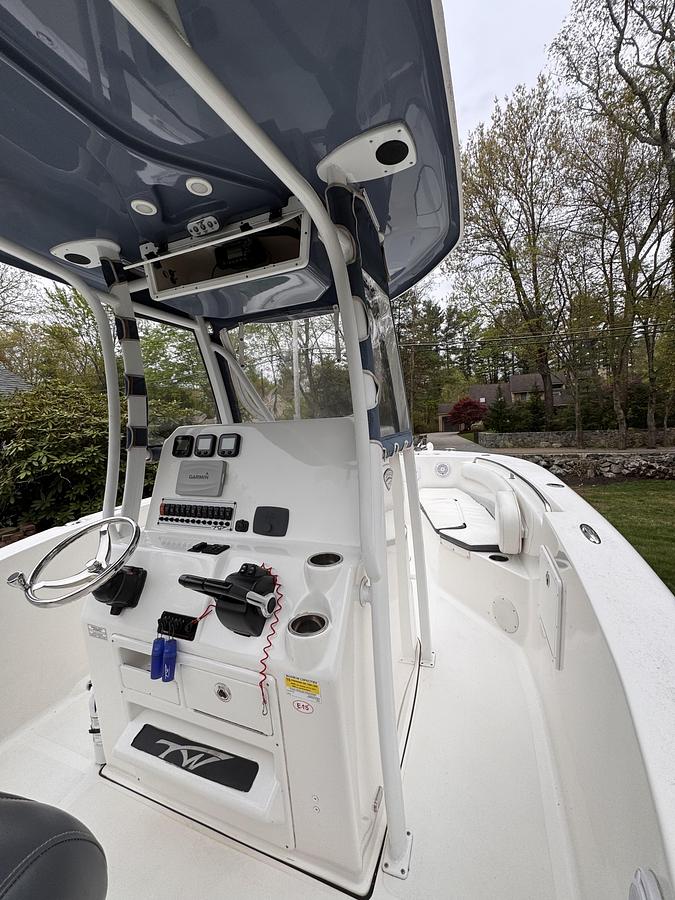 Used 2015 Tidewater 252 Center Console Adventure