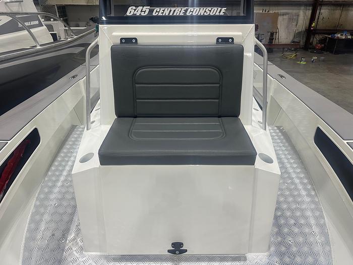 2025 Extreme Boats 645 Centre Console