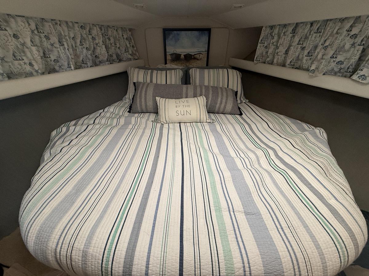 Used 1992 Silverton  41 Aft Cabin Motor Yacht