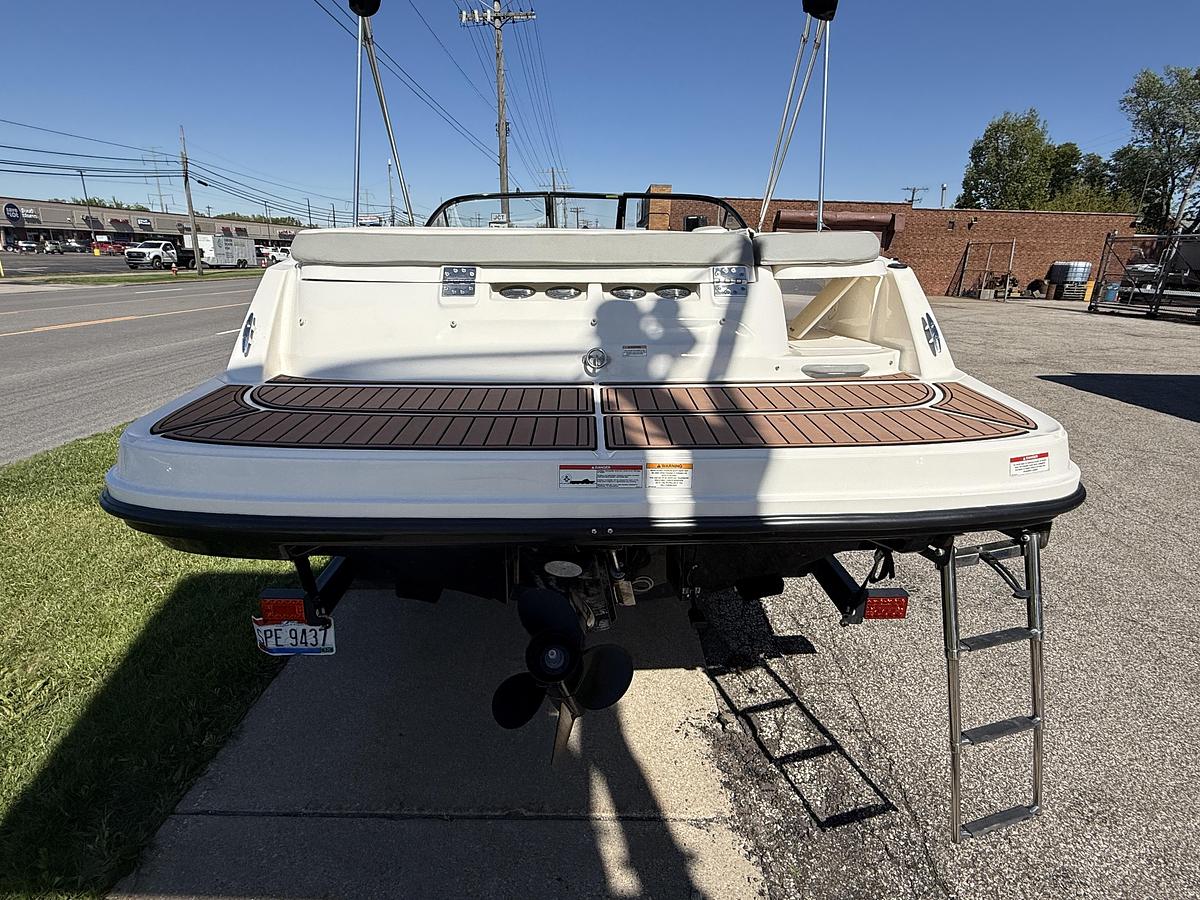 Used 2016 Bayliner VR5