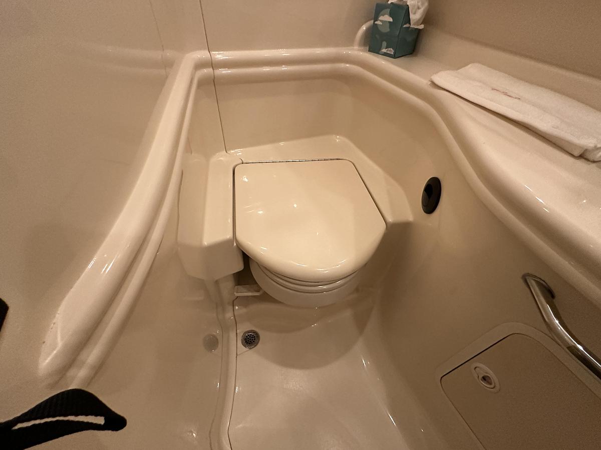 Used 2004 Sea Ray 340 Sundancer