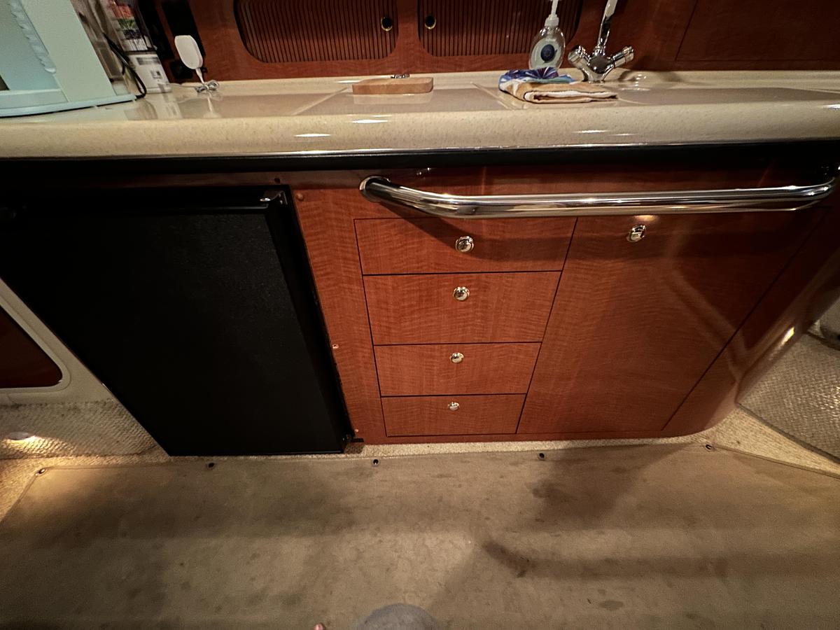 Used 2004 Sea Ray 340 Sundancer