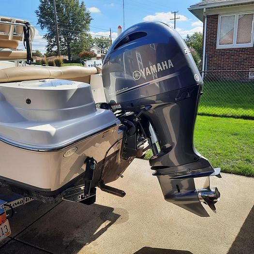 Used 2020 NauticStar 2302 Legacy